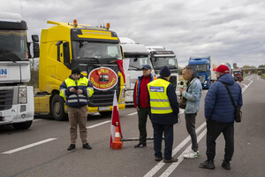 Польські фермери заблокують п’ять пунктів пропуску на кордоні з Україною