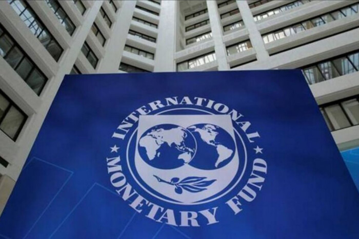 Україна створює план для МВФ, у разі припинення допомоги від Штатів – Bloomberg  