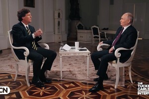 Росіянин судитиметься з Путіним через інтерв’ю Карлсону