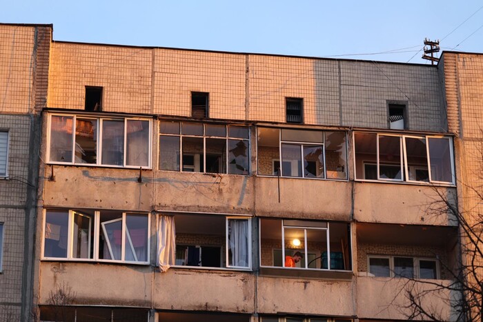 Атака на Львів: є поранені, пошкоджено школи та дитсадок (фото)