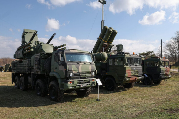 Сербія отримала нове озброєння від РФ попри міжнародні санкції – AP
