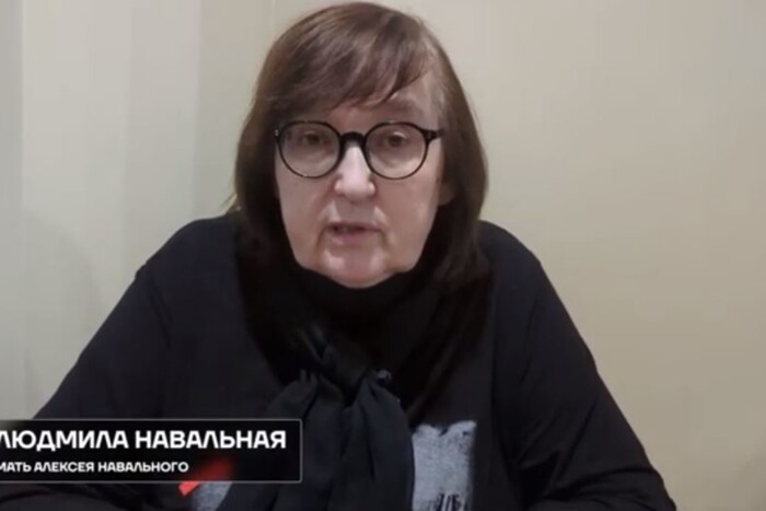 Навального хочуть поховати таємно: мати опозиціонера розповіла про шантаж від силовиків