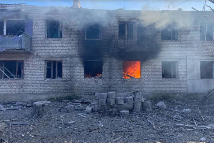 Росія скинула авіабомби на будинки у Запорізькій області: є жертва