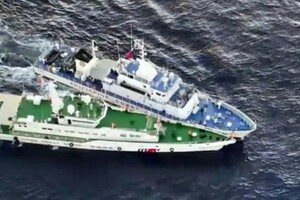 Військові кораблі Китаю та Філіппін зіштовхнулись у Південно-Китайському морі: є постраждалі (відео)