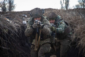 Бої української армії проти росіян на Сході: нові виклики та загрози