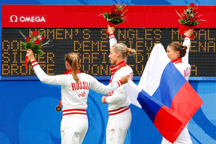 Тенісисти з Росії і Білорусі зможуть виступити на Олімпіади в нейтральному статусі