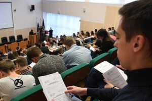 Россия пытается запугать украинских студентов, придумав новый фейк