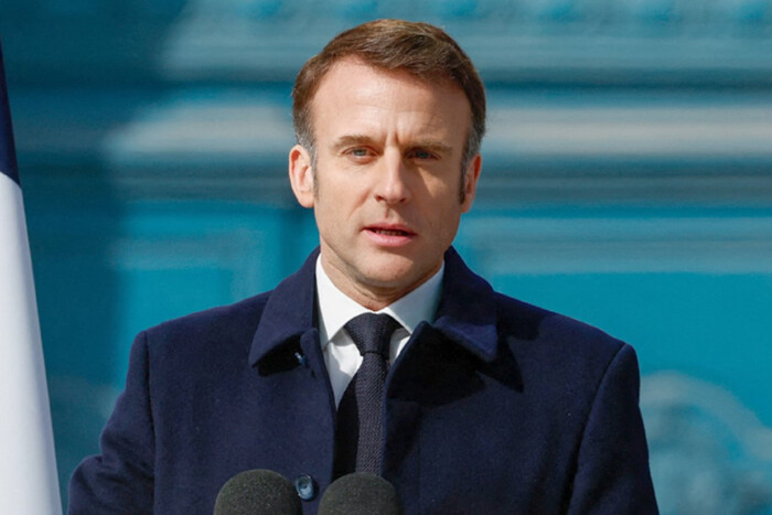 Макрон тисне на ультраправих через Україну: FT розкрила намір президента Франції