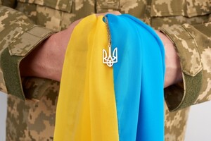 Українці почали більше і регулярніше донатити на ЗСУ: результати дослідження