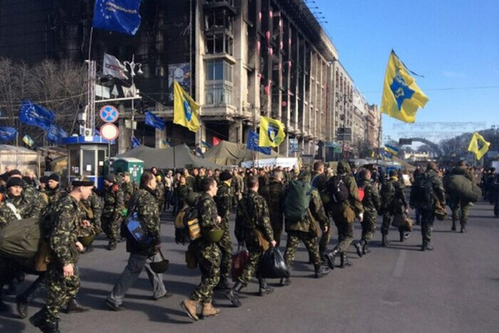 10 лет назад начала формироваться новая украинская Армия