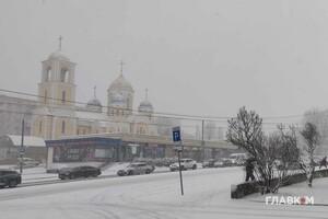 До Хмельницького та Львова неочікувано повернулася зима (фото)