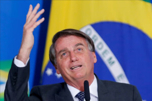 Експрезидент Бразилії потрапив у скандал через вакцинацію проти Covid-19