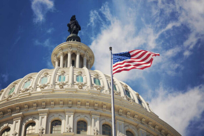 Палата представників США ухвалила бюджетний пакет для уникнення шатдауну