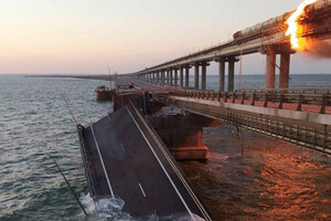 Украина неизбежно атакует Крымский мост в первой половине 2024 года – The Guardian