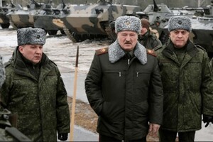 «Лукашенку немає чим воювати, його техніка – це купа брухту» – польський генерал