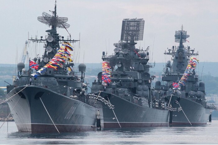 Росіяни вивели всі свої судна з української акваторії