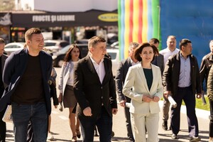 Президентка Молдови організувала турне по країні: яка мета зустрічей з громадянами