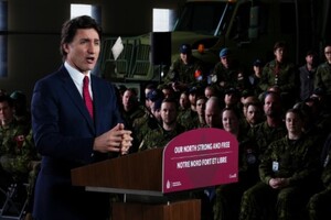Канада планує озброїтися атомними підводними човнами для захисту своїх інтересів 
