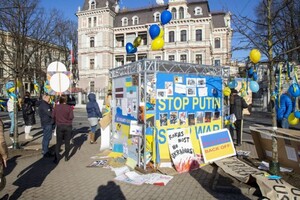 Підтримка українців у Латвії. Який тренд показало нове опитування