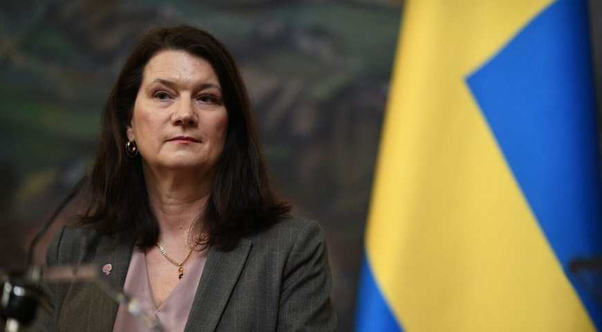 Діюча голова ОБСЄ, міністр закордонних справ Швеції Анн Лінде відмовляється називати конфлікт на Донбасі «війною Росії проти України»
