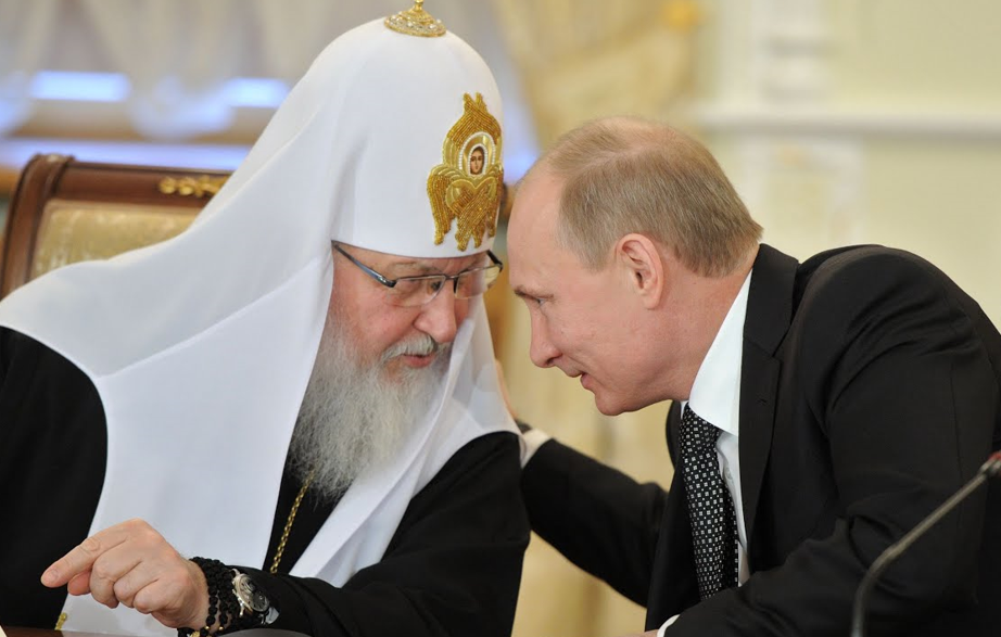 Путін любить підкреслювати свою близькість з Гундяєвим (Фото: «Радіо Свобода»)