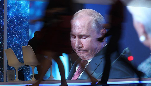 Свита Путіна наполегливо повторює про готовність до переговорів. Це подається як жест доброї волі РФ для уникнення зайвих жертв…фото з відкритих джерел