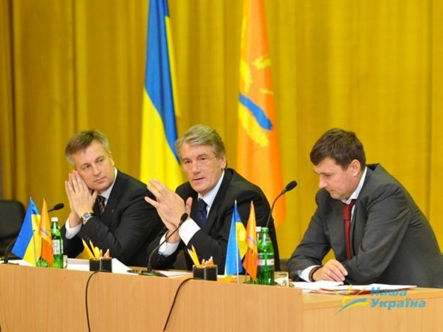 Віктор Ющенко доручив Валентину Наливайченку оновити «Нашу Україну». Але вистачило того ненадовго… 