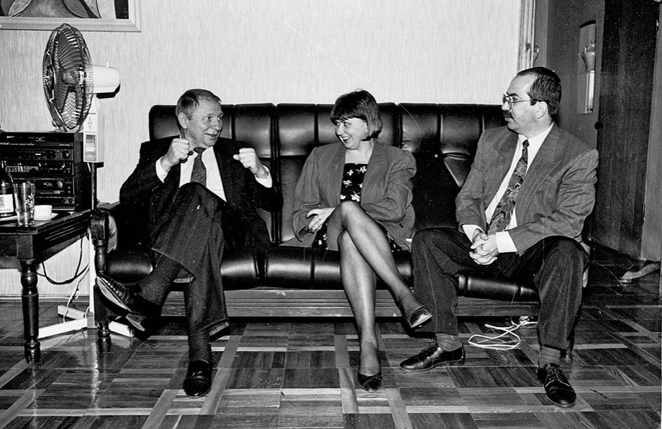 Відомі журналісти Лариса Івшина та Олександр Швець з президентом Леонідом Кучмой (фото: Валерій Мілосєрдов, facebook)