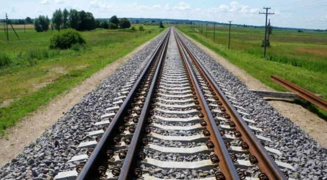 Потягам із Європи не доведеться «перевзуватися» на кордоні, аби доїхати до Львова ширшими коліями (Фото: prykordonnya.info)