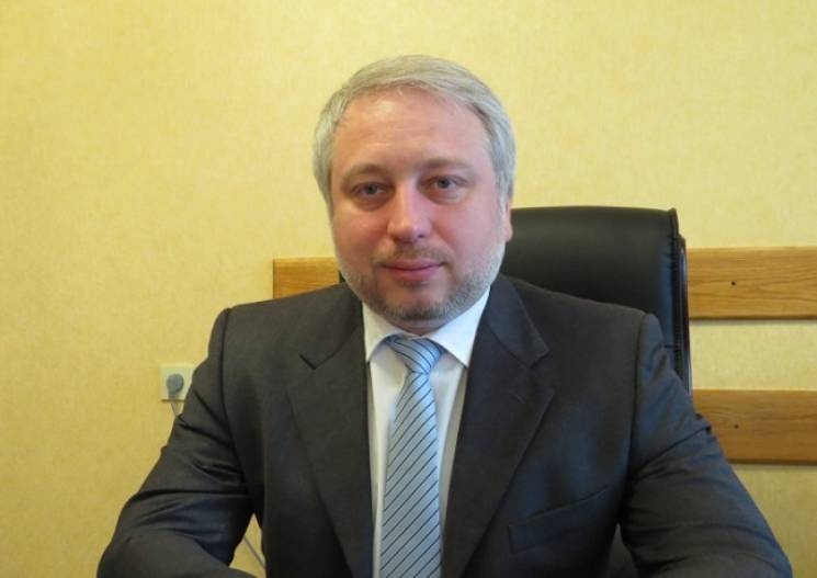 Олександр Мангул 28 березня 2018 року очолив НАЗК