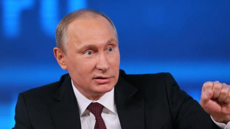 Президент Володимир Путін оцінив старання Вишинського, задовольнивши його прохання про надання російського громадянства.